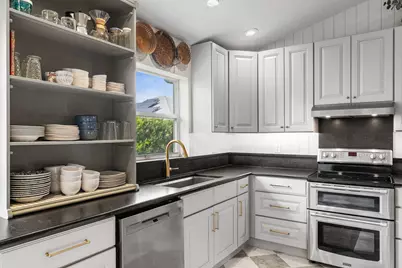 182 Saratoga Boulevard E, Royal Palm Beach, FL 33411 - Photo 9