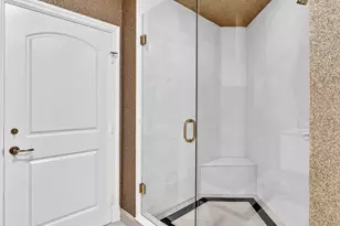 7000 Island Blvd, Aventura, FL 33160 - Photo 25