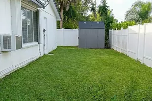 1511 Seabrook Rd, Jupiter, FL 33469 - Photo 13