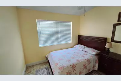 616 NW 47th Street, Deerfield Beach, FL 33064 - Photo 17