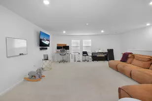 801 SE Courances Dr, Port Saint Lucie, FL 34984 - Photo 17