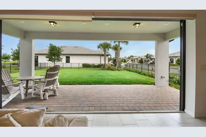 801 SE Courances Drive, Port Saint Lucie, FL 34984 - Photo 9