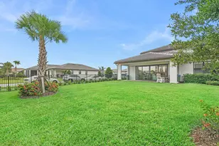 801 SE Courances Dr, Port Saint Lucie, FL 34984 - Photo 25