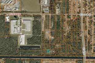 -- Shawnee Ave, Fort Pierce, FL 34946 - Photo 1