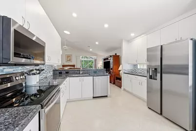 5081 Glenville Drive, Boynton Beach, FL 33437 - Photo 19