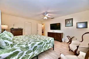 129 Alhambra Pl, West Palm Beach, FL 33405 - Photo 17