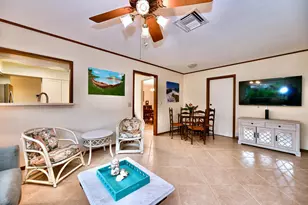 129 Alhambra Pl, West Palm Beach, FL 33405 - Photo 25
