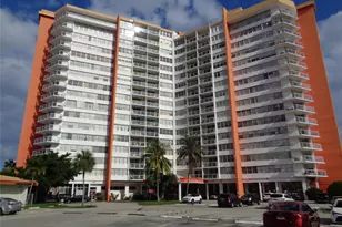 1301 NE Miami Gardens Dr, Miami, FL 33179 - Photo 1