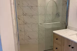 1301 NE Miami Gardens Dr, Miami, FL 33179 - Photo 5