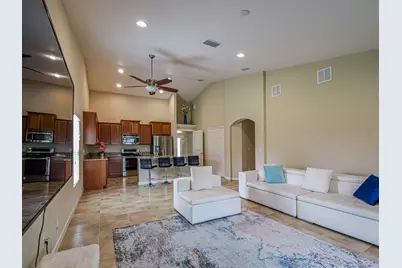 1750 SW Berkshire Cir Circle SW, Vero Beach, FL 32968 - Photo 9