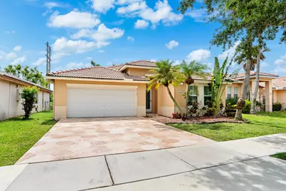 376 E Royal Cove Circle, Davie, FL 33325 - Photo 53