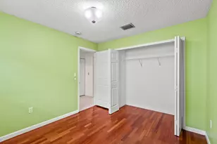 376 E Royal Cove Cir, Davie, FL 33325 - Photo 39