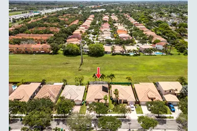 376 E Royal Cove Circle, Davie, FL 33325 - Photo 59