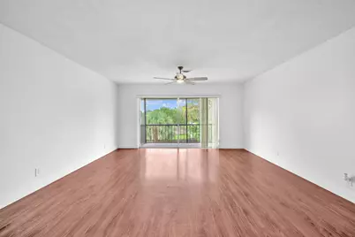 8900 W Sample Road #204, Coral Springs, FL 33065 - Photo 11