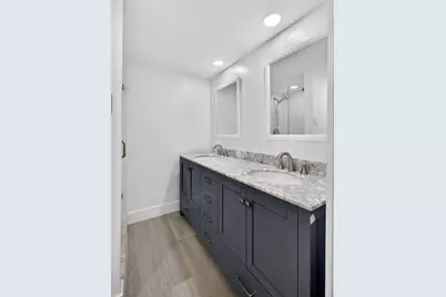 246 Charter Way, West Palm Beach, FL 33407 - Photo 13