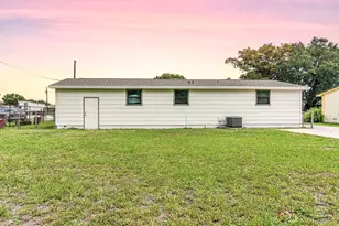 1028 Kentucky Ave, Clewiston, FL 33440 - Photo 27