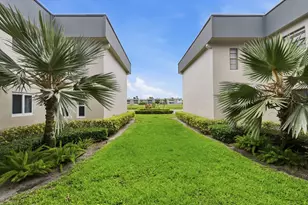 53 Piedmont B, Delray Beach, FL 33484 - Photo 3