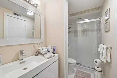 53 Piedmont B, Delray Beach, FL 33484 - Photo 17
