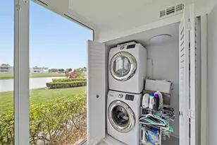 53 Piedmont B, Delray Beach, FL 33484 - Photo 25