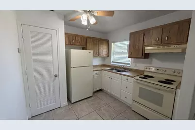 5186 NE 6th Avenue #721, Oakland Park, FL 33334 - Photo 3