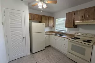 5186 NE 6th Ave, Oakland Park, FL 33334 - Photo 3