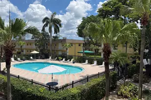 5186 NE 6th Ave, Oakland Park, FL 33334 - Photo 1