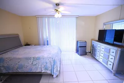 6570 Royal Palm Boulevard #106j, Margate, FL 33063 - Photo 7