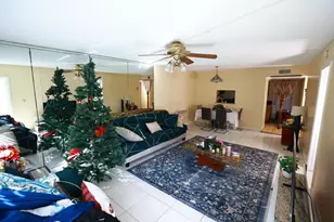 6570 Royal Palm Blvd, Margate, FL 33063 - Photo 5