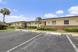 2885 W Ashley Dr Dr W, West Palm Beach, FL 33415 - Photo 17