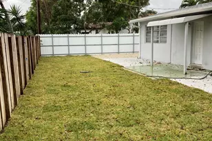 1648 NE 31st Ct, Pompano Beach, FL 33064 - Photo 17