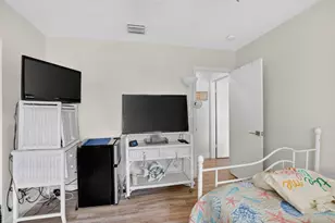 1050 NW 13th St, Boca Raton, FL 33486 - Photo 19