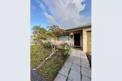 7000 SW 11th Street, Pembroke Pines, FL 33023 - Photo 5