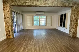 7000 SW 11th St, Pembroke Pines, FL 33023 - Photo 13