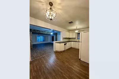 7000 SW 11th Street, Pembroke Pines, FL 33023 - Photo 11