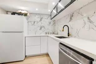 3140 S Ocean Dr, Hallandale Beach, FL 33009 - Photo 23
