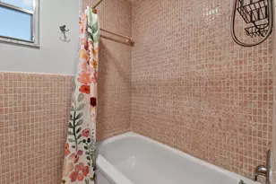 1317 Willow Rd, West Palm Beach, FL 33406 - Photo 23