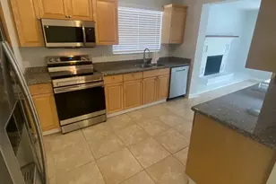 1317 Willow Rd, West Palm Beach, FL 33406 - Photo 5