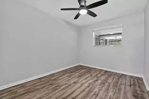 1317 Willow Rd, West Palm Beach, FL 33406 - Photo 19