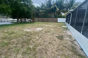 1317 Willow Rd, West Palm Beach, FL 33406 - Photo 29