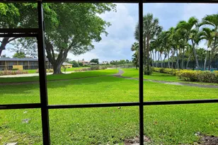 1617 Meadows Cir W, Boynton Beach, FL 33436 - Photo 11