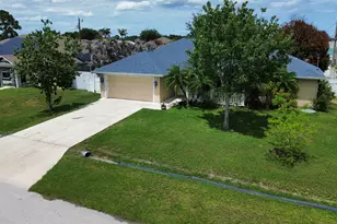 1773 SW Finch Ln, Port Saint Lucie, FL 34953 - Photo 3