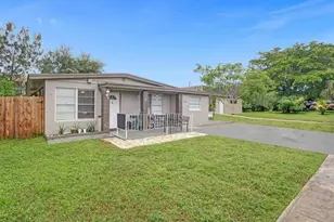 740 SW 10th St, Pompano Beach, FL 33060 - Photo 1