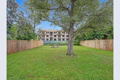 740 SW 10th Street, Pompano Beach, FL 33060 - Photo 9