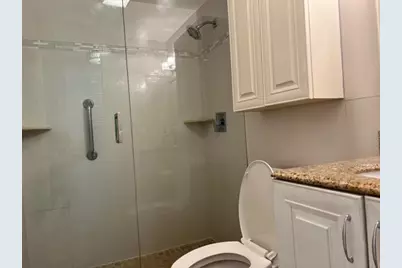 800 W Horizons W #211, Boynton Beach, FL 33435 - Photo 11