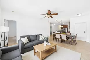 157 Blue Grotto Dr, Fort Pierce, FL 34945 - Photo 5