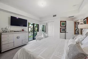 8321 Central Park Blvd, Doral, FL 33166 - Photo 29