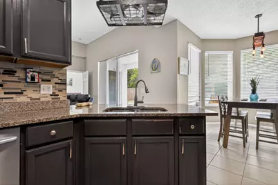 5291 Fox Trace, West Palm Beach, FL 33417 - Photo 23
