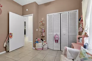 5291 Fox Trce, West Palm Beach, FL 33417 - Photo 11