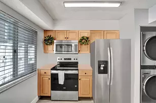 173 Riviera Cir, Weston, FL 33326 - Photo 9