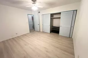 1551 N 12th Ct, Hollywood, FL 33019 - Photo 9